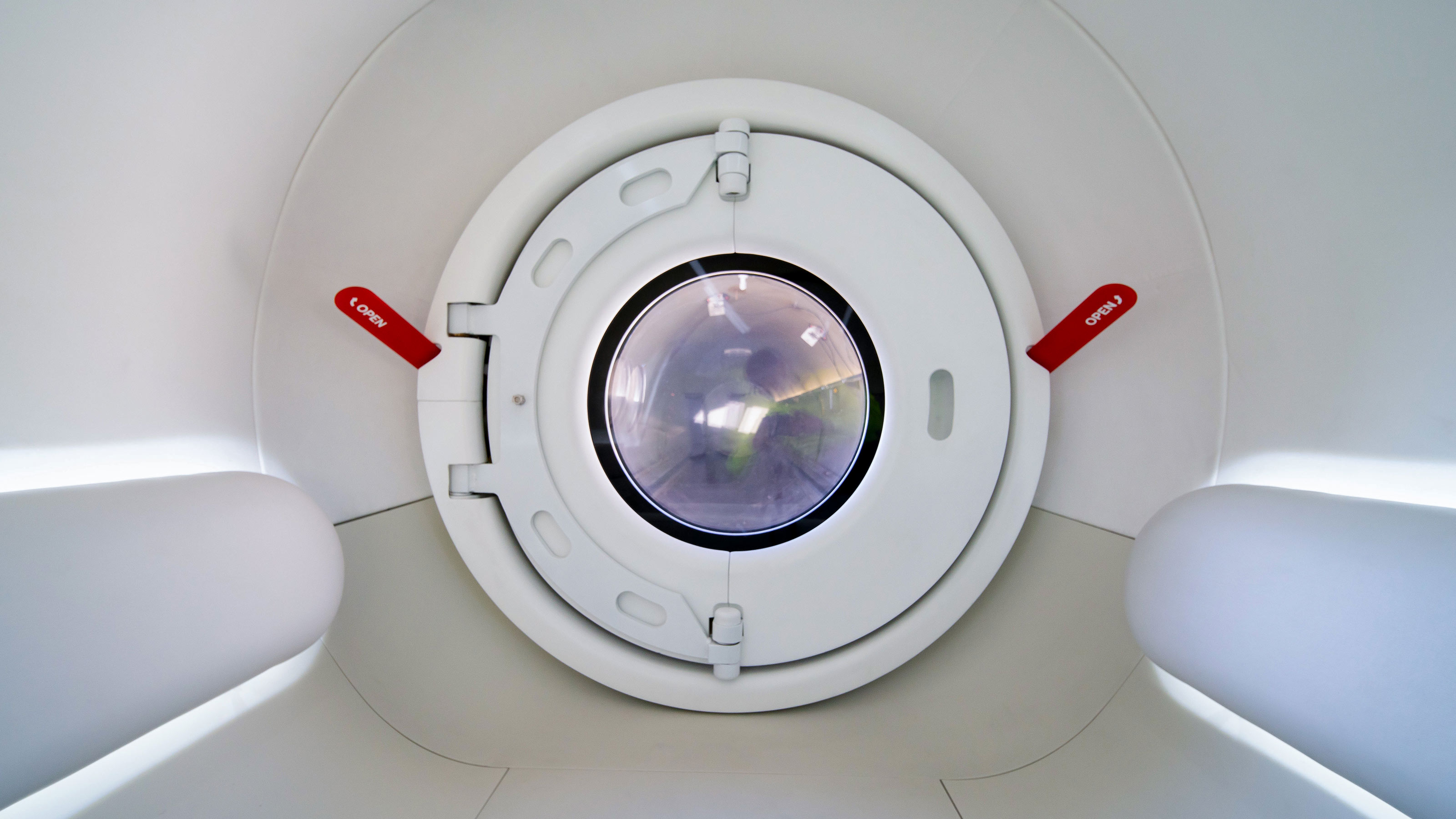 virgin hyperloop pod