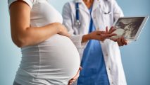 pregnant women with covid-19