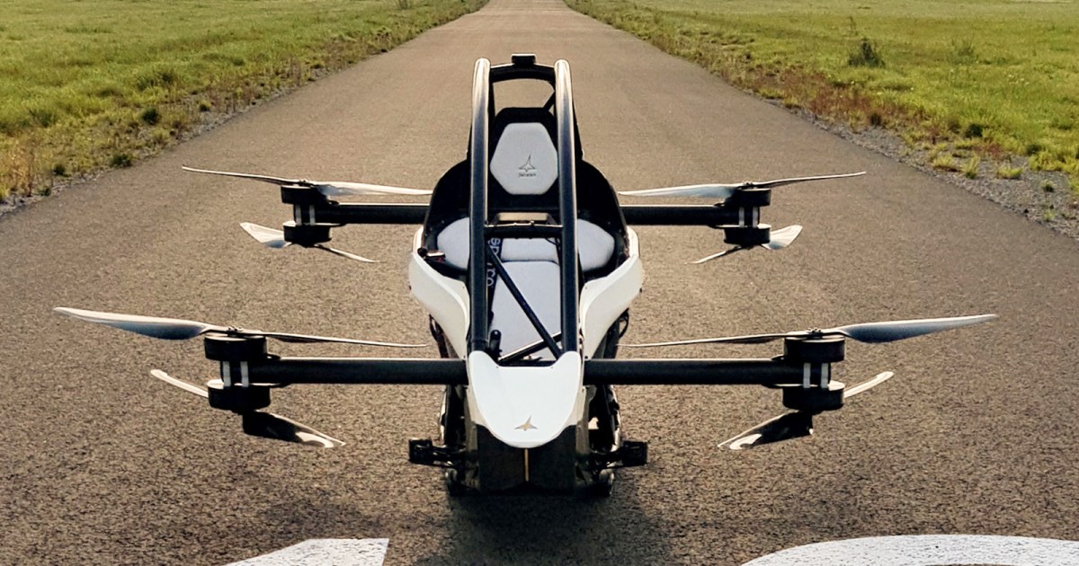 andrageren defile nærme sig You can now buy a flying car for $92,000